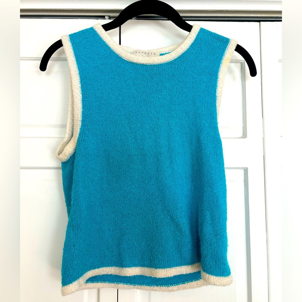 Express Modern Soft Fuzzy Tank